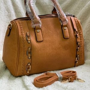 Tan Detailed Shoulder Bag